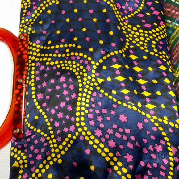 Vintage Totes - 2 Each - Picture 3 of 11